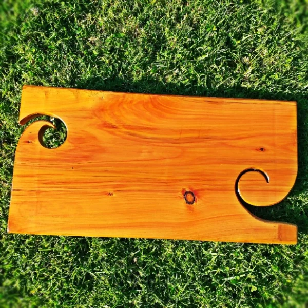 Macrocarpa serving board - Image 4