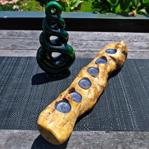 Rustic candle holder - Image 4