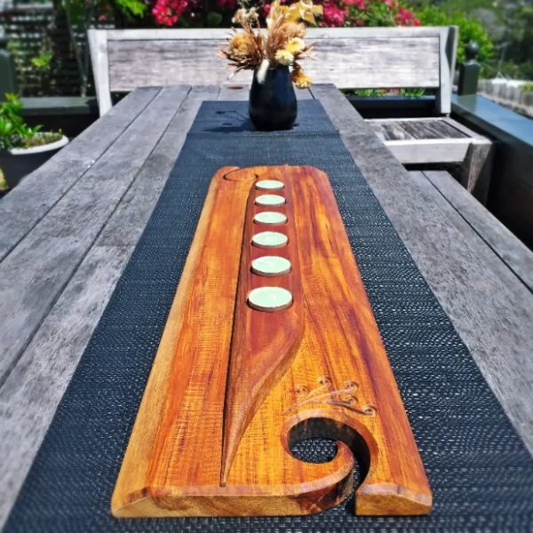Rimu candle holder - Image 4