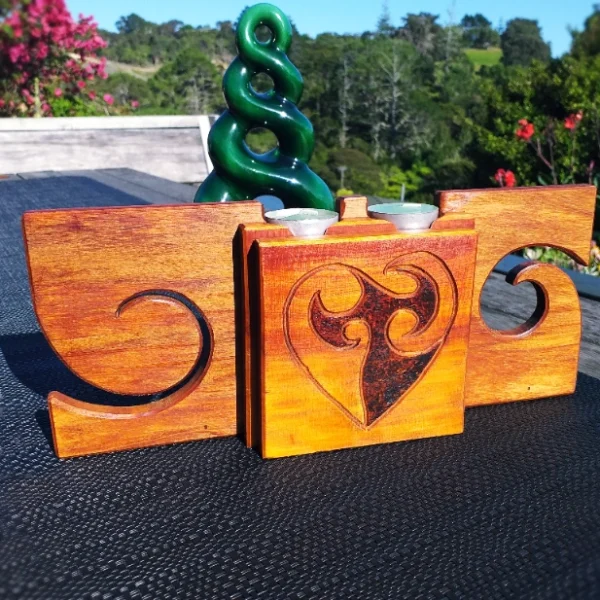 Rimu candle holder - Image 3