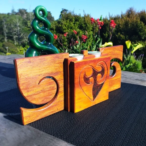 Rimu candle holder - Image 4