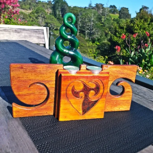 Rimu candle holder