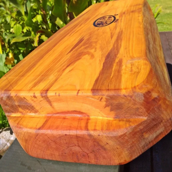 Rustic Totara dough bowl - Image 6