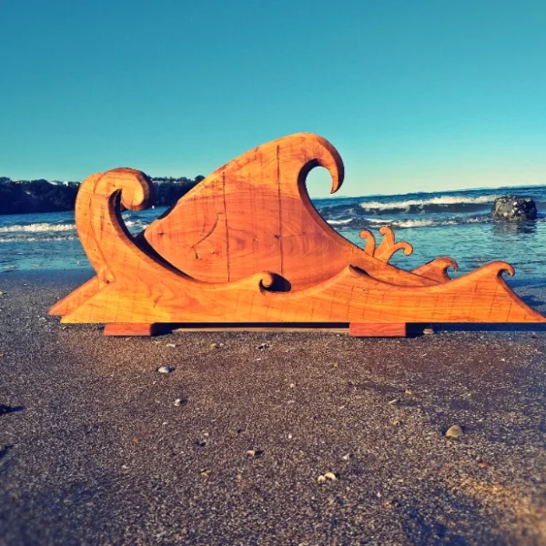 Surf Sculpture "Ki te Ngaru" - Image 5