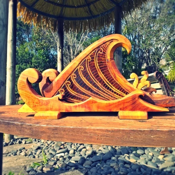 Surf Sculpture "Ki te Ngaru" - Image 4