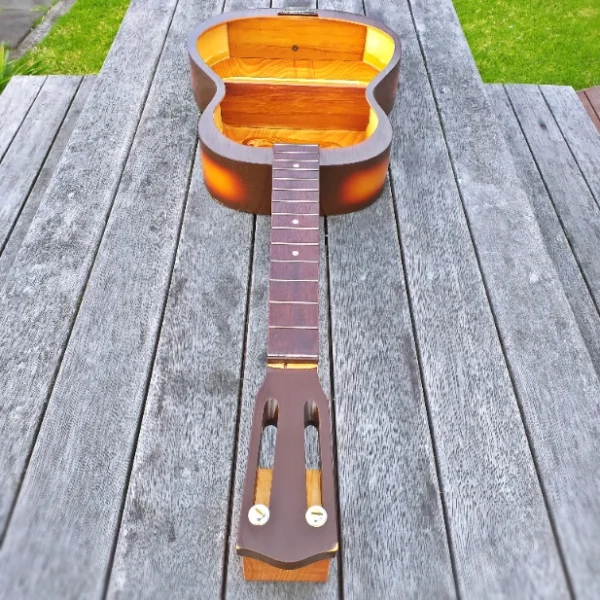 Guitar shelf - Image 7