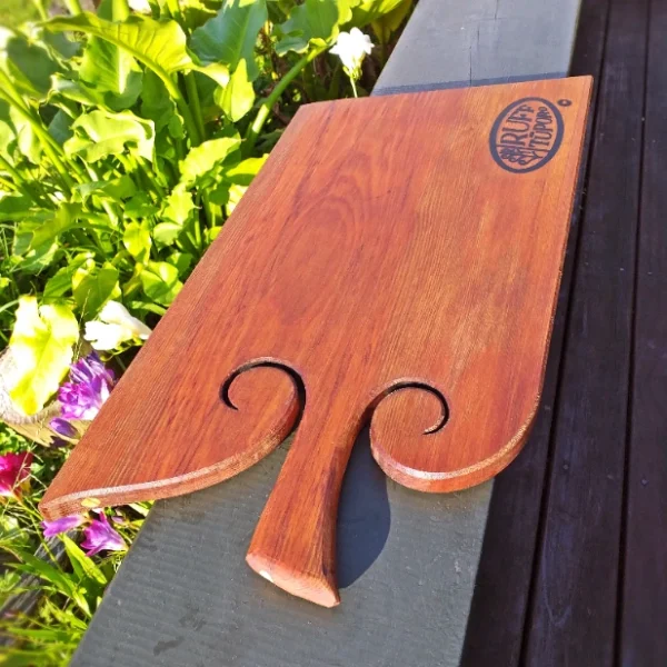 Rimu serving board - Image 2