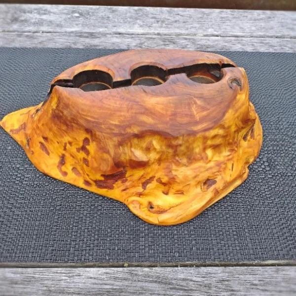 Totara candle holder - Image 2