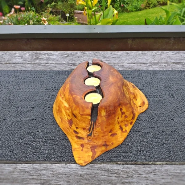 Totara candle holder - Image 6