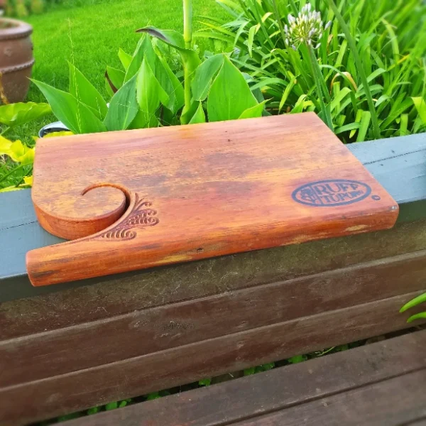 Rustic Kauri chopping board - Image 4