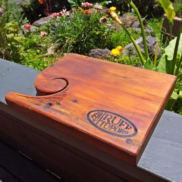 Rustic Kauri chopping board