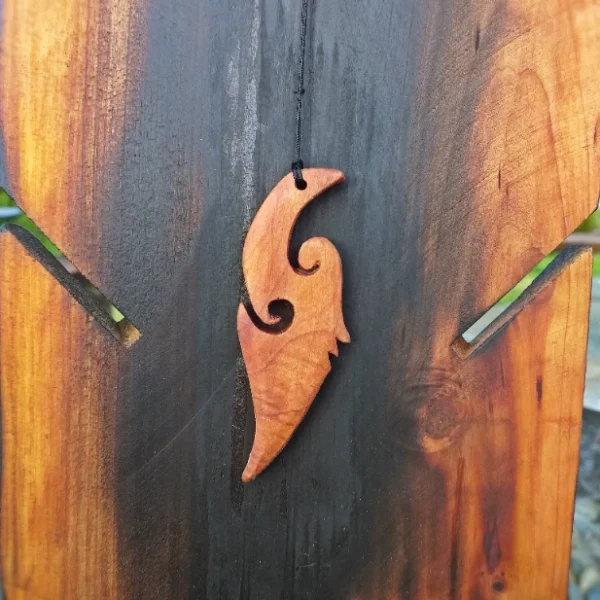 Native Totara pendant