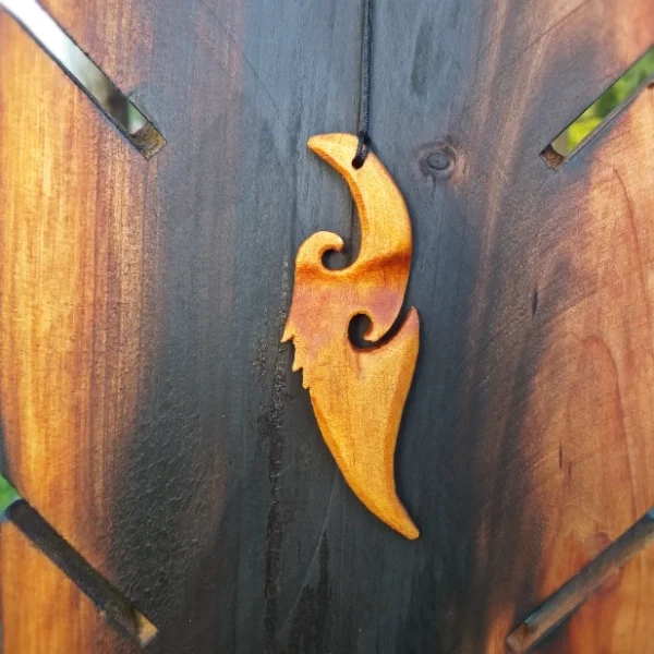Native Kauri pendant - Image 3