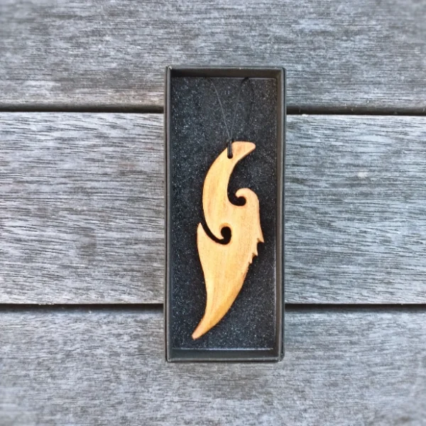 Native Kauri pendant - Image 4