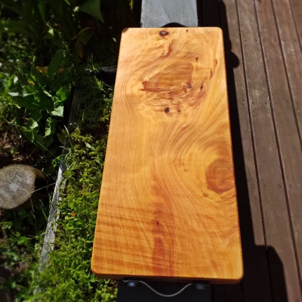 Large rustic chopping block - Image 8