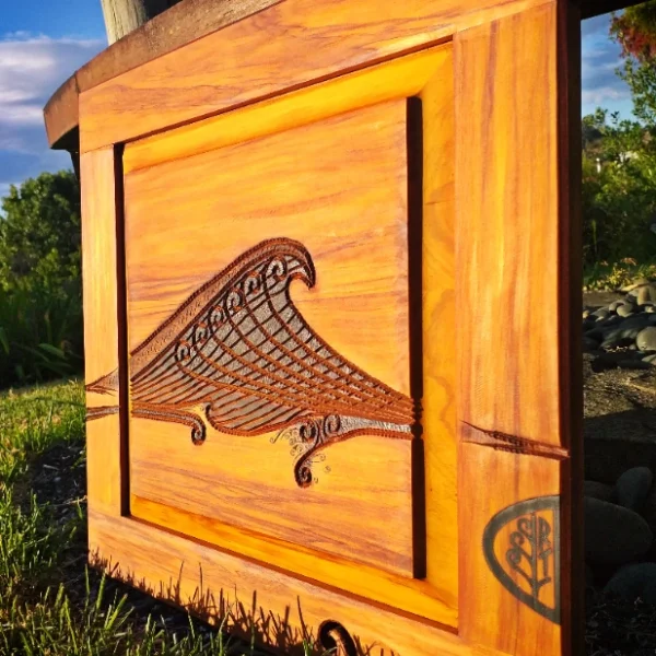 Rimu "wave" wall art - Image 6