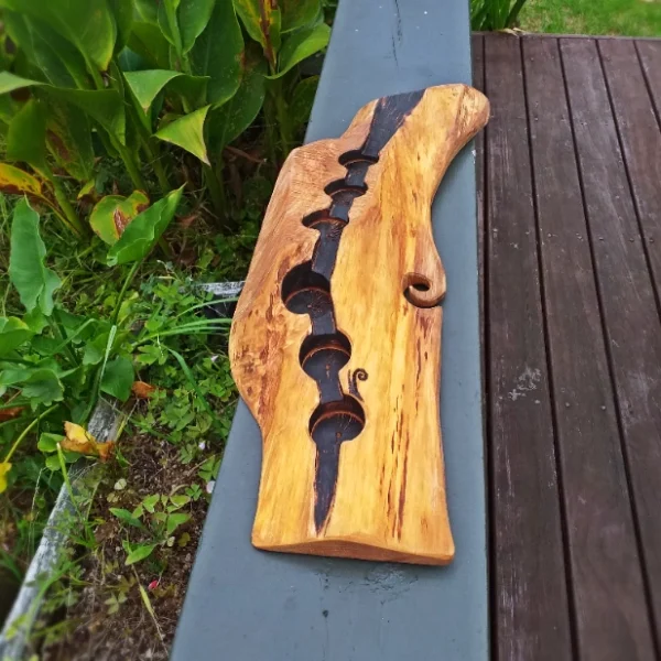 Rustic Totara candle holder - Image 3