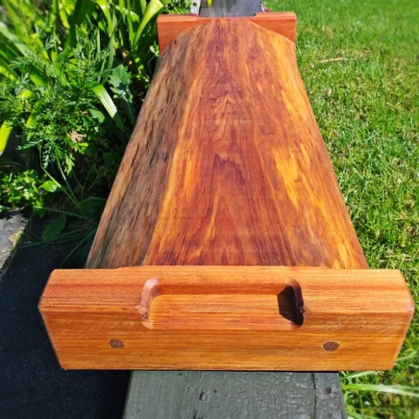Large rustic Totara chopping block - Image 11