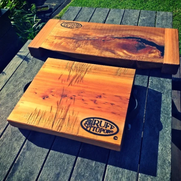 Rustic Totara chopping block - Image 11