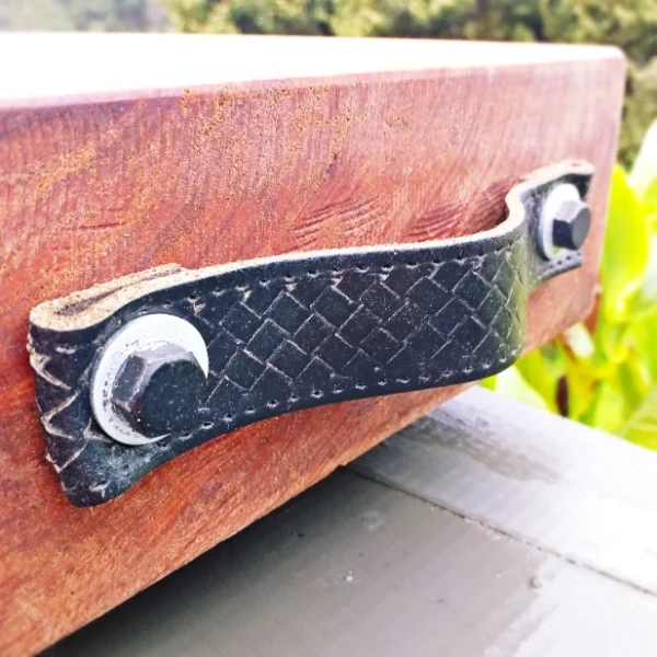Chunky rustic chopping block - Image 7