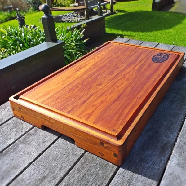 Large Native Kauri and Rimu brisket board - Image 4