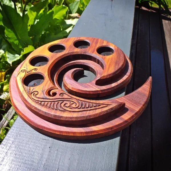 Round Rimu candle holder - Image 4