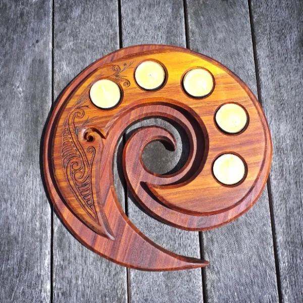 Round Rimu candle holder - Image 2