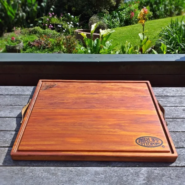 XL Native Rimu Brisket board - Image 8