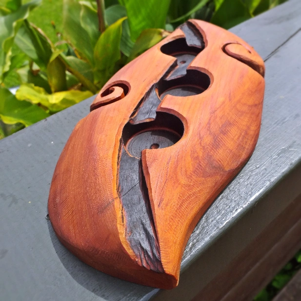 Carved kauri candle holder - Image 6