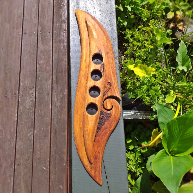 Rustic Totara candle holder - Image 2