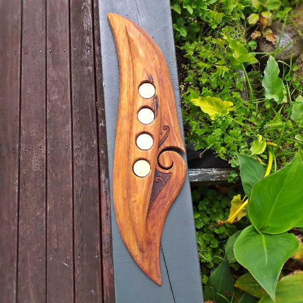 Rustic Totara candle holder - Image 3