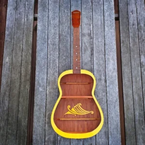 Hanging guitar shelf